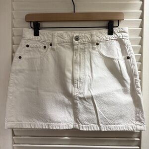 Abercrombie & Fitch White Mini Skirt